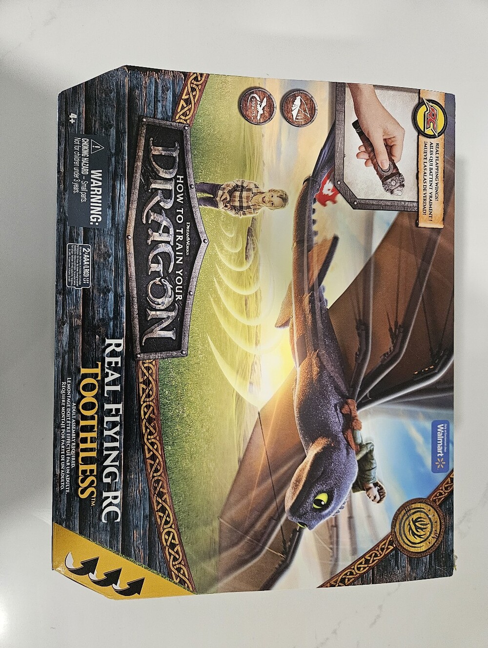 How To Train Your Dragon 2, RC Flying Toothless Remote Control Toy by DreamWorks